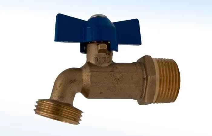 Llave con Rosca para Manguera 1/2" RUGO - 2I13