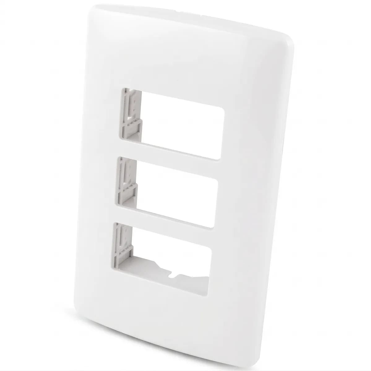 Placa Plástica Blanca Tres Módulos Aksi