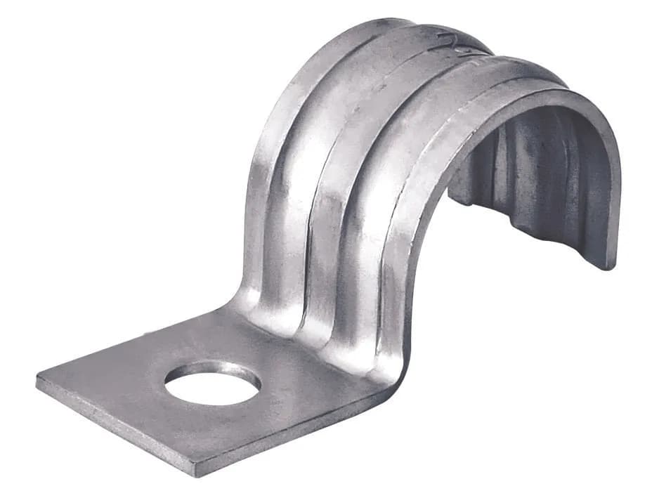 Abrazadera para Tubo Tipo Uña 3/4" AKSI - Paquete de 25 Piezas